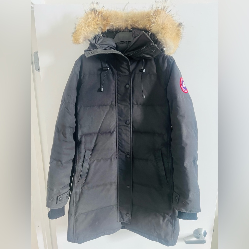Canada Goose, Shelburne Parka Heritage, Black, Size Small with Fur Trim Hood
